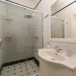 New 3 - Self Check In, With Parking Братислава